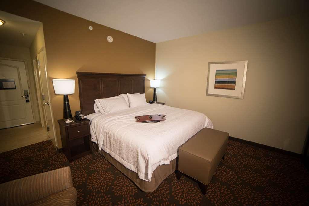Hampton Inn & Suites - Hartsville, Sc Room photo
